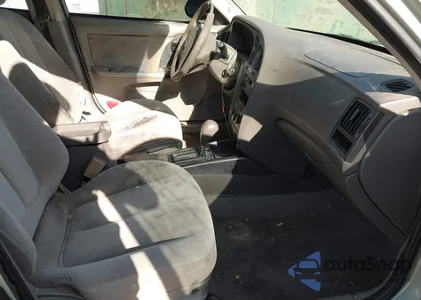 2004 Hyundai Elantra Gls/Gt from USA, damaged, VIN KMHDN46D24U866569